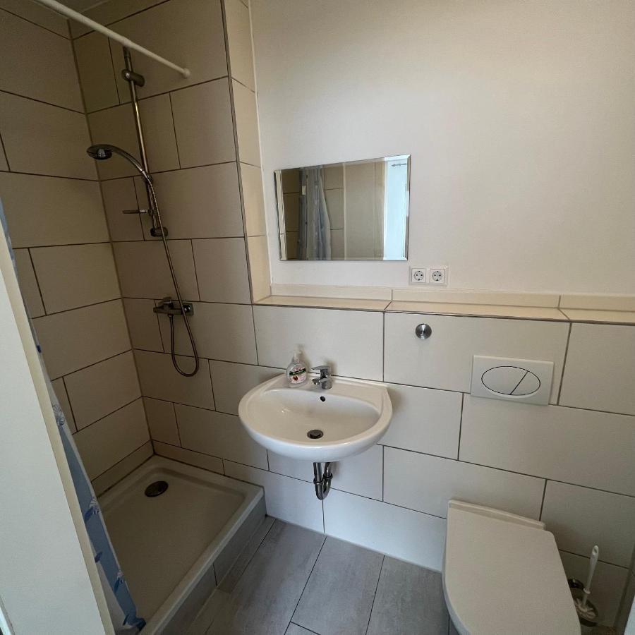 Private Room Hannover Exterior photo